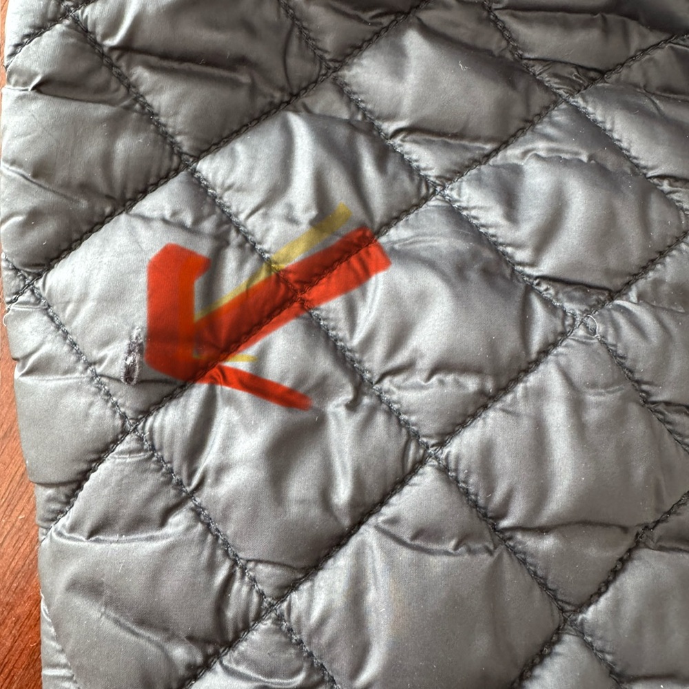 ATHLETA Whisper Featherless Quilted Puffer Parker Size M - Picture 5 of 7